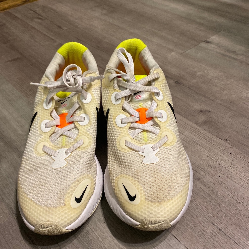 Nike Renew Running Shoes